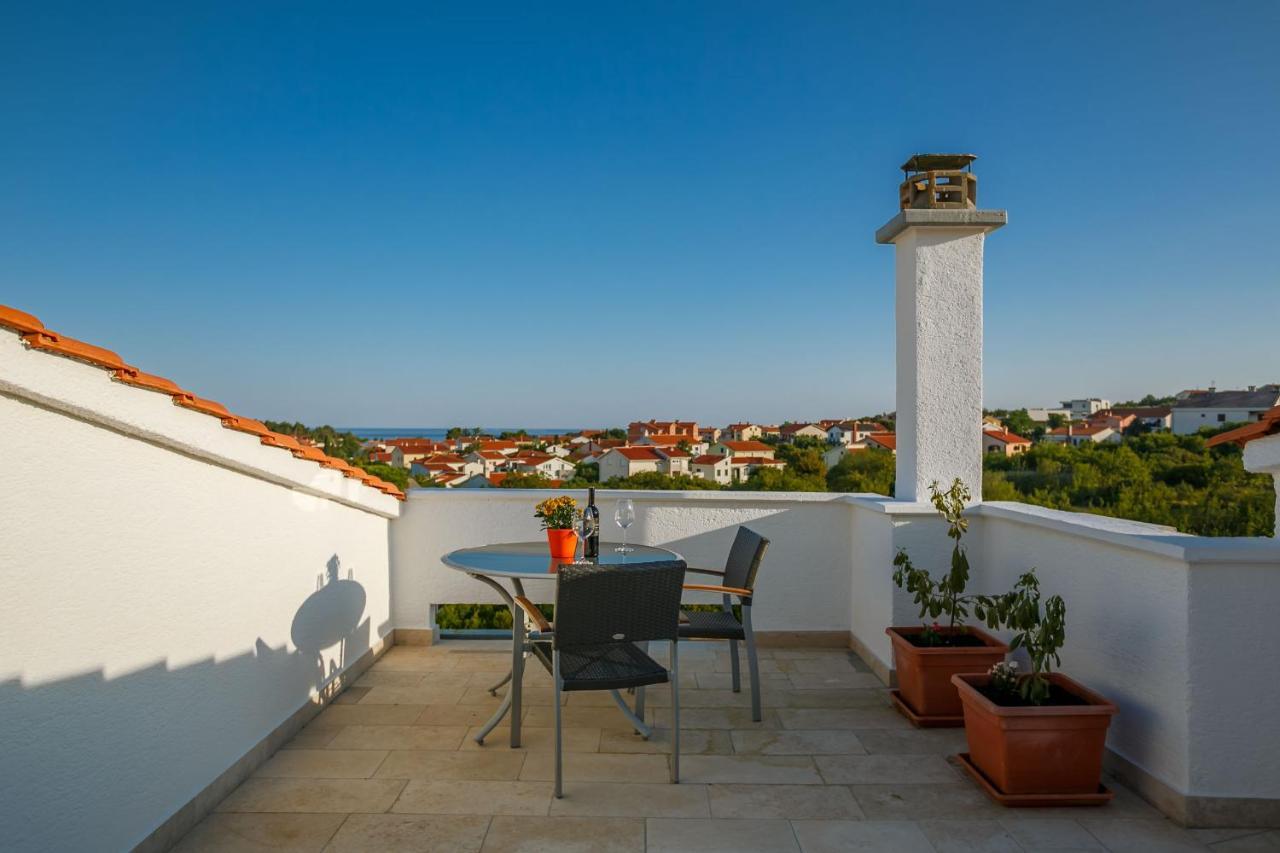 Guesthouse Halilagic Krk Town Exteriör bild